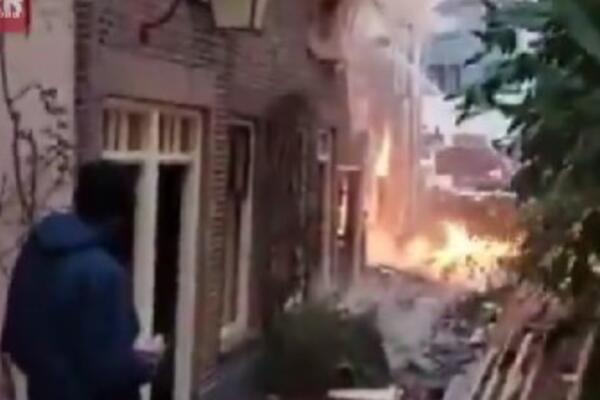 PRVI SNIMCI SA MESTA EKSPLOZIJE U UTREHTU: Vanredna situacija, ljudi u panici! (VIDEO)