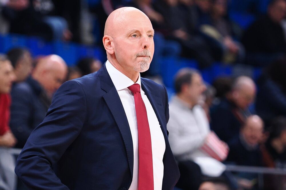 Saša Obradović na utakmici Olimpije Milano i Crvene zvezde