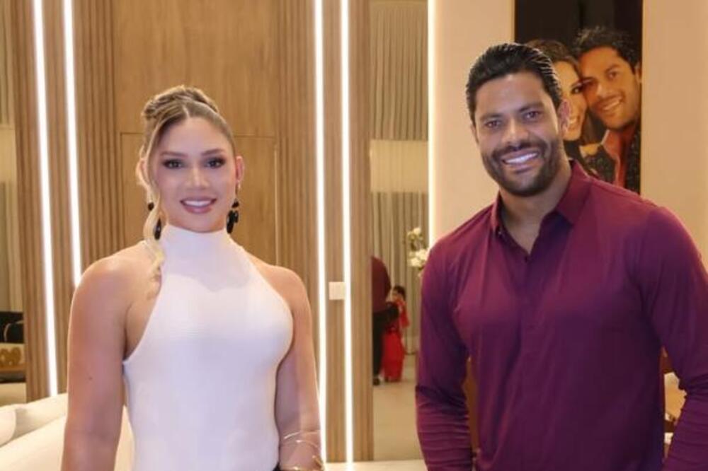 DO SKORO GA ZVALA "TEČO", A SAD "MUŽIĆU"! 12 godina bili ROĐACI pa završili u KREVETU, priča nije za svačiji stomak