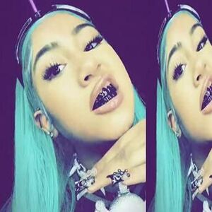 KAKO JEDNA MAJKA DOPUŠTA OVO? Maloletnica zgrozila novim PIRSINGOM - nakon NOSA, na red došla i...