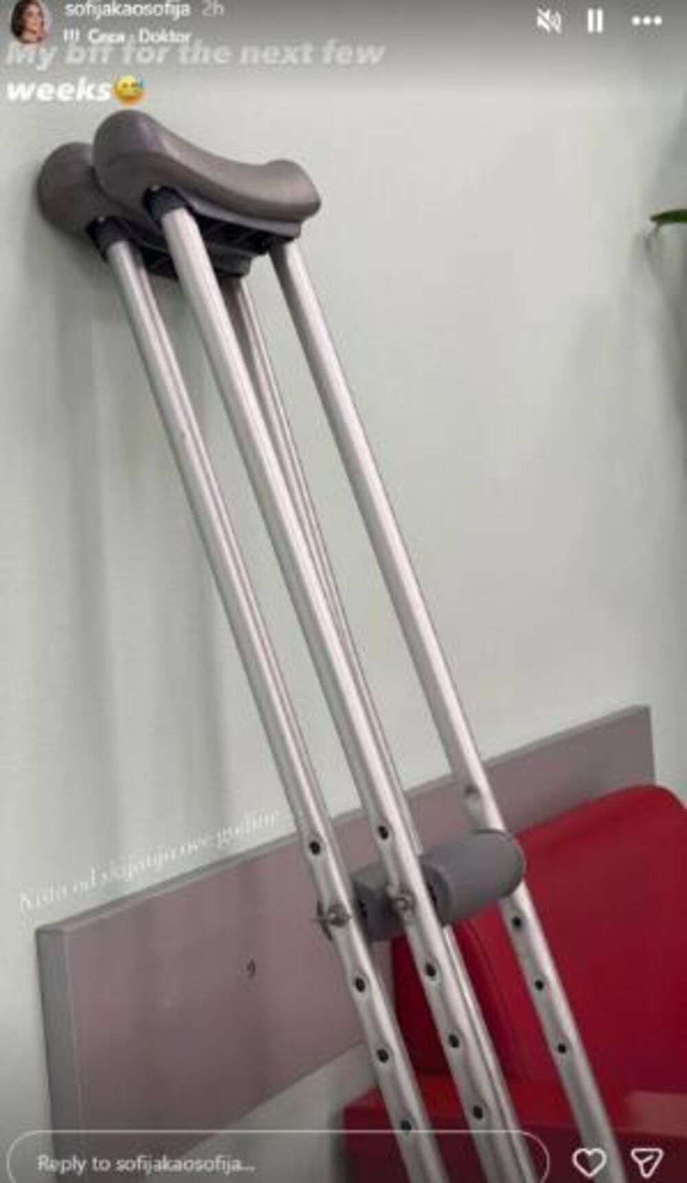 Sofija završila na štakama