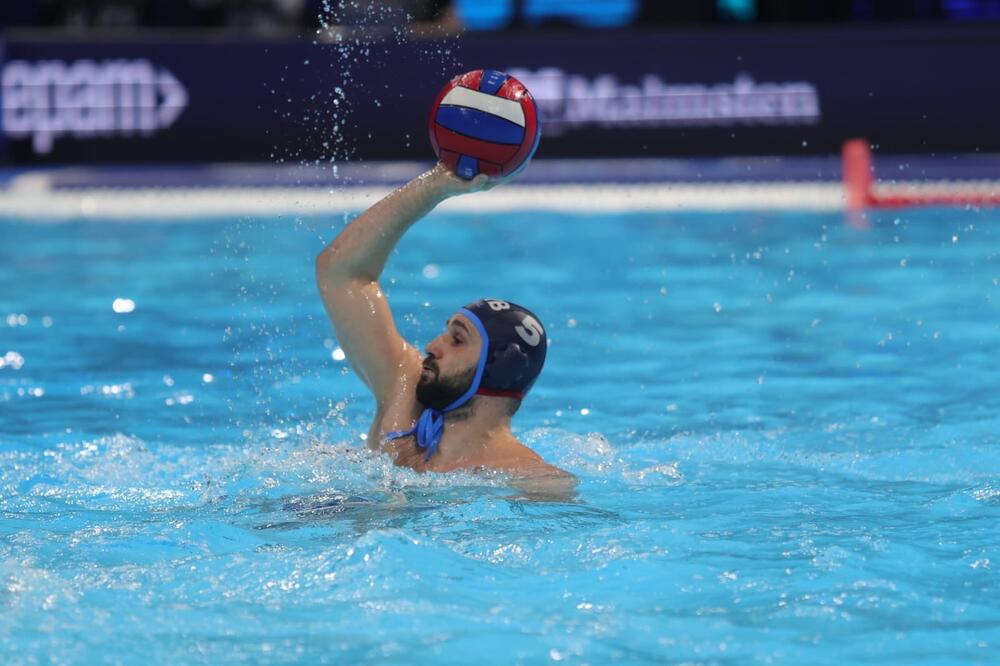 Vaterpolisti Srbije serijom 6:0 slomili Francuze i napraviili prvi veliki korak ka polufinalu (Foto)