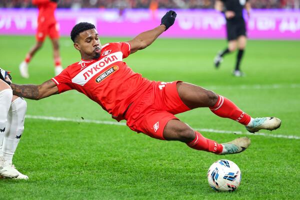 Vrtoglava suma: Ovoliku platu Zvezda nudi Markinjosu!