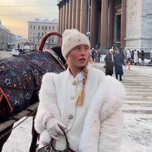 Srpkinja otišla u Rusiju, pa SVE POKAZALA JAVNO! Zbog ovog snimka je nacija na nogama, OSTAĆETE BEZ TEKSTA! (VIDEO)