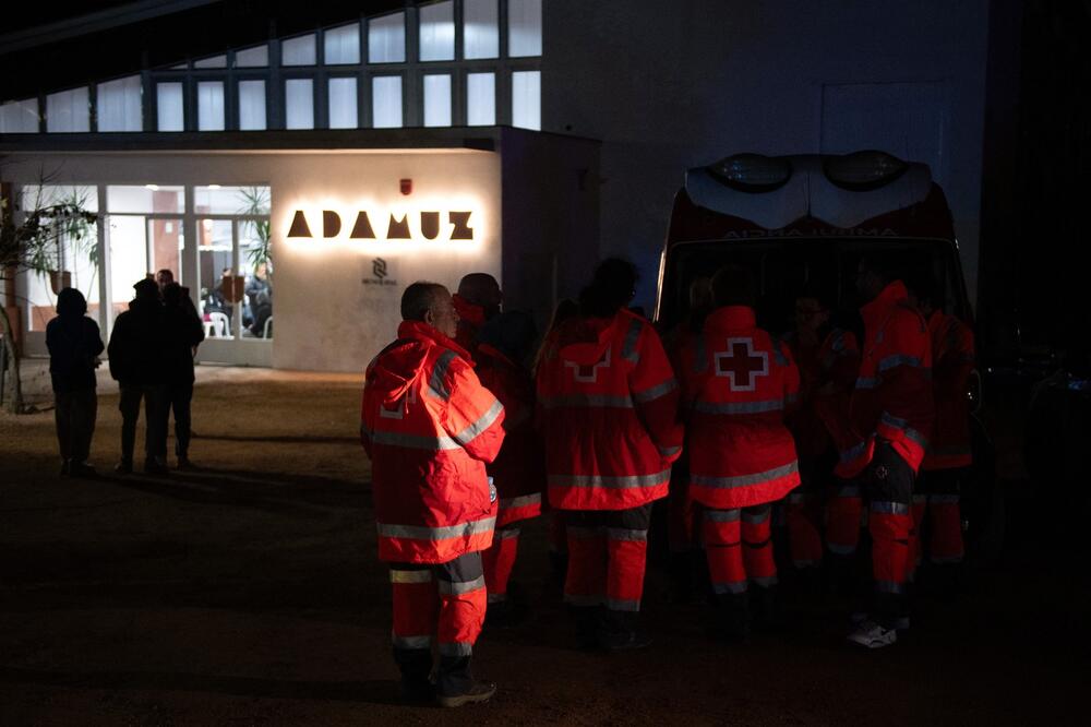 "SKLANJALI SMO TELA DA DOĐEMO DO ŽIVIH, OVO JE NOĆNA MORA" Ovo su 3 moguća uzroka sudara vozova u Španiji (VIDEO)
