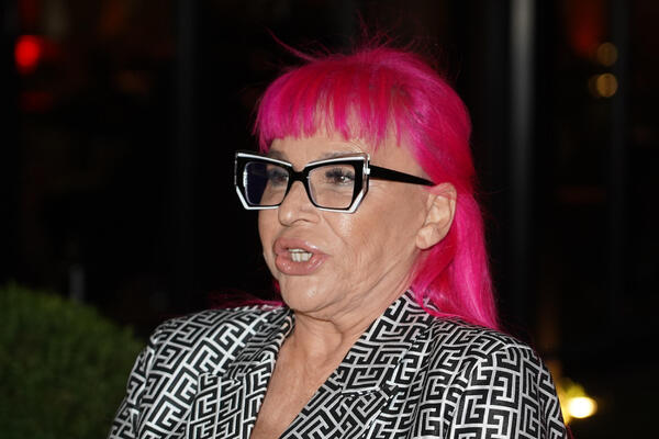"Ne mogu da trpim uvrede ovog stvorenja, kome se svi uvlačite" Zorica Brunclik kipti od besa, bukti rat između njih