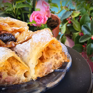 Ako volite slatko, a zdravo - ova posna pita po receptu naših baka je idealna: Domaćice, papir i olovku u ruke!