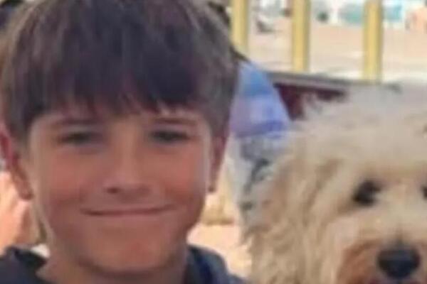 OVO JE NIKO ANTIĆ (12) KOJI SE BORI ZA ŽIVOT NAKON STRAVIČNOG NAPADA AJKULE! Mališan preživeo samo zbog OVOGA!