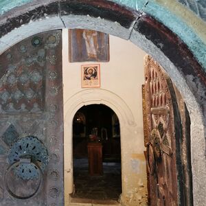 Manastir Klisura kod Arilja jedan od najstarijih u Srbiji, skriven u šumi i prelep: Nakon što su ovce pobegle...