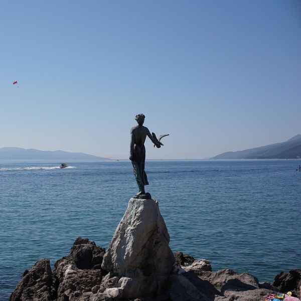 Strogo čuvana tajna Jadrana otkrivena nakon 55 godina: Nekada je ovde stajao simbol tuge, a sada sećanje na Jelenu