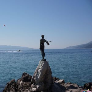 Strogo čuvana tajna Jadrana otkrivena nakon 55 godina: Nekada je ovde stajao simbol tuge, a sada sećanje na Jelenu