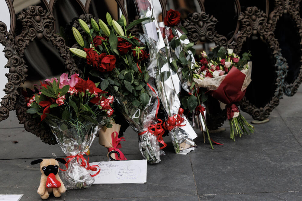 NAROD SE OPRAŠTA OD LEGENDE! Telo MOĆNIKA izloženo na mestu koje krije snažnu simboliku - SMRT POTRESLA ELITU