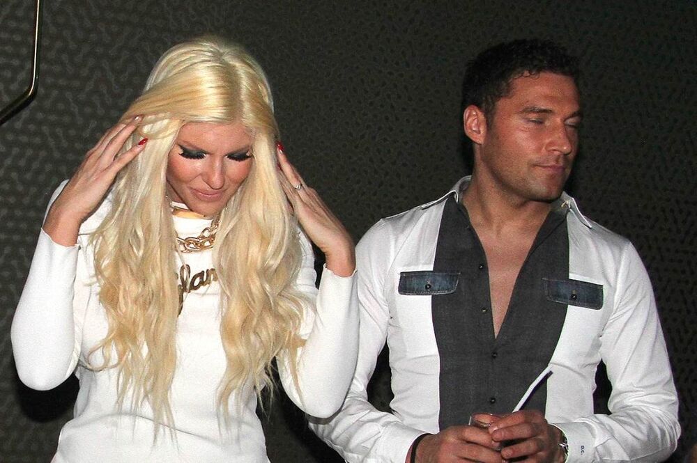 Jelena Karleuša, Duško Tošić