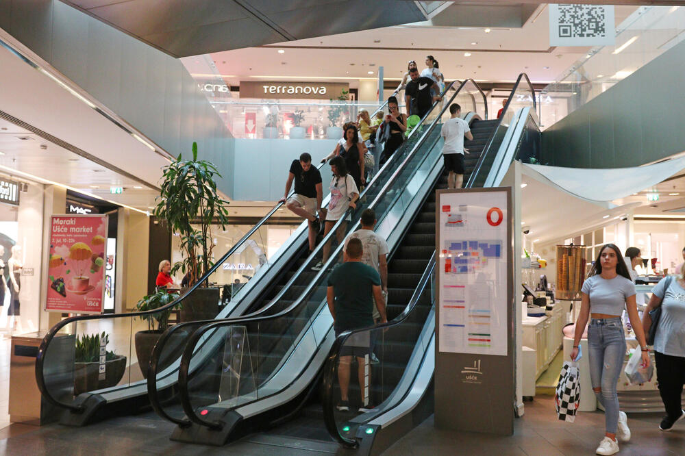 Na Uskrs u Beogradu neće raditi tržni centri, zanatske radnje, trgovine, a parking će biti besplatan!