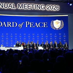 Ovi lideri će dati milijardu da se pridruže! Tramp potpisao osnivanje Odbora za mir, pa spomenuo i Srbiju!