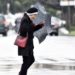 CEPANJE POLARNOG VRTLOGA POGODIĆE I SRBIJU: Situacija ALARMANTNA u svetu, temperature na minus 30, evo šta nas čeka