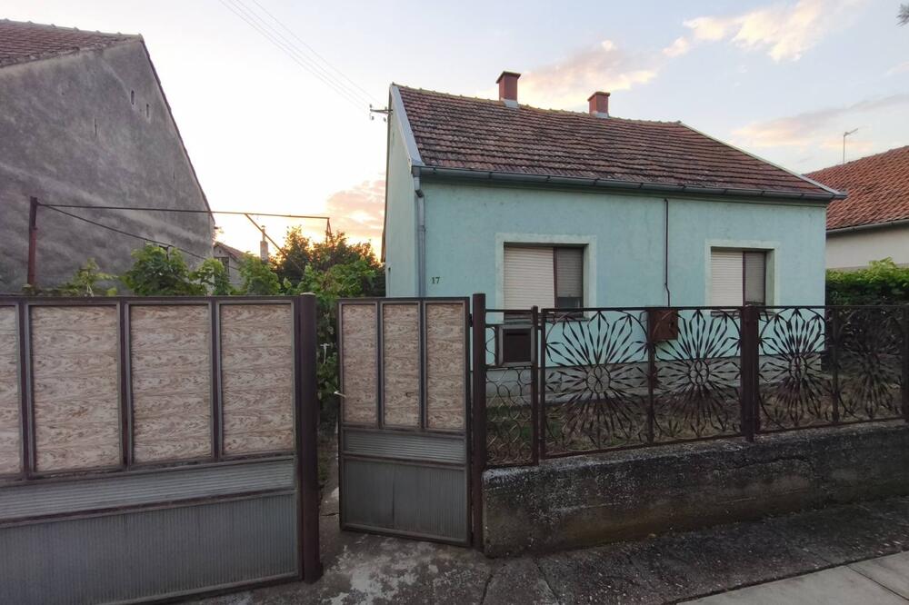 Na samo 7350 km od Njujorka prodaje se kuća za presmešne pare: Slavko da bi dobio pivo od tašte smislio hit oglas