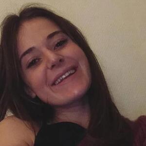 "MORALA SAM DA BIRAM - PROGUTATI ILI UGUŠITI SE" Igrala se sa psom, a onda je bila prinuđena na ODLUKU ŽIVOTA!