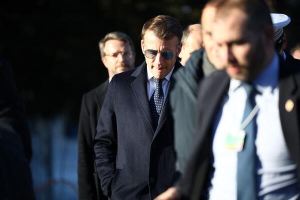 FRANCUSKOJ SE NE PIŠE DOBRO! Jezivo upozorenje za celu EVROPU, Makron van sebe od besa, njemu su uputili poruku