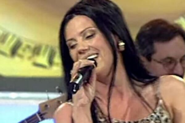 KO SE SEĆA CRNKE? Fatalna Goga nestala sa scene, a sada šokira Srbe izgledom: U 55. kao u ranim DVADESETIM, UH!