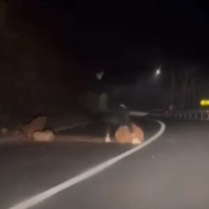 Gest Kristine iz Loznice oduševio Srbiju! Malo ko bi se usudio da OVO uradi - naklon do poda (VIDEO)