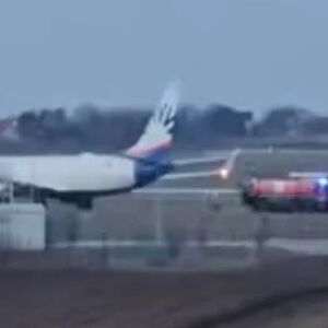 HAOS NA AERODROMU "NIKOLA TESLA": Avion iz Turske prinudno sleteo!