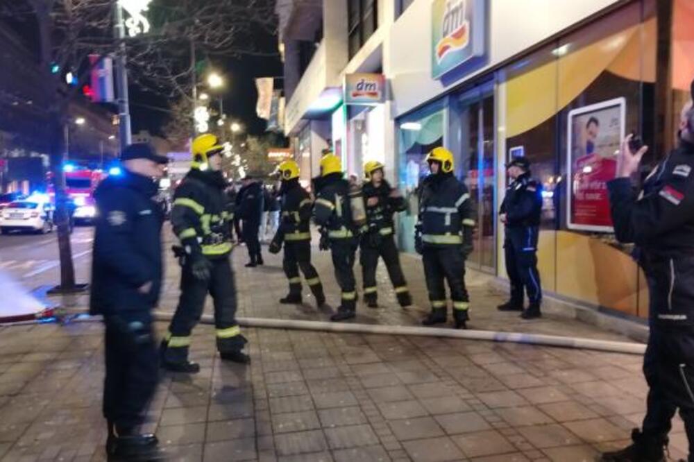 Izbio požar u Novom Sadu: Kulja dim iz pravca groblja