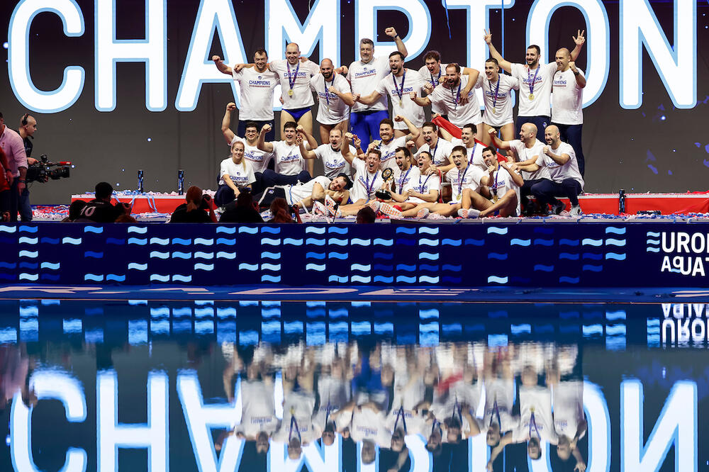 Srbija je šampion Evrope: Mandić davao golove, Glušac branio, Mađari razbijeni!