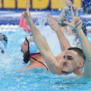 Aleksandre, Slobodane, Gojko, Branislave, spavajte mirno, imamo novog ministra odbrane (Foto)