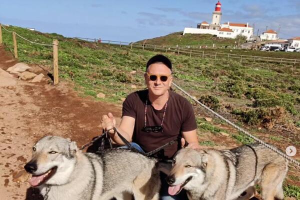 NEKADA SU SE SVE ŽENE OKRETALE ZA OVIM DASOM, A ON SADA ČUVA OVCE: Napustio grad i sada živi ko pravi gazda