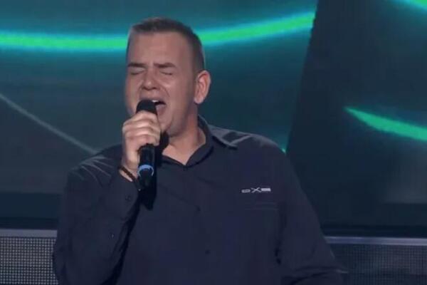 UPISAO SE U KLUB SLOBODNIH! SRPSKI PEVAČ SE RAZVEO PO 3. PUT! Fizičku promenu odmah svi primetili