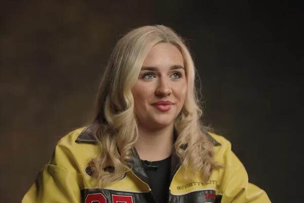 "IMAM 28 GODINA I NOSIM PELENE ZA ODRASLE" Zbog odluke koju je napravila kada je imala 14 godina živi u AGONIJI