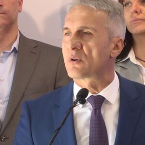 CRNU GORU TRESE AFERA Pojavili se INTIMNI SNIMCI FUNKCIONERA, pljušte OSTAVKE! Priča se proteže do DRŽAVNOG VRHA!