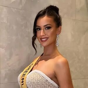 KO JE MISICA KOJA RAZUME TRAMPA ŠTO ŽELI GRENLAND? Otac joj je Grenlanđanin, majka Dankinja, a njena surovost...