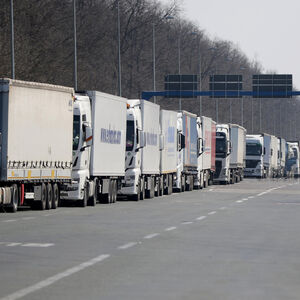 Proširuje se blokada na još 2 granična prelaza u Srbiji: Prevoznici ne odustaju, ovo je nihovo REŠENJE za KRIZU!