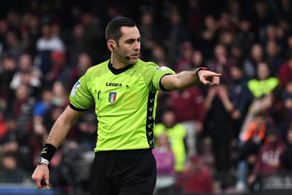 Italijani sude na utakmici Crvene zvezde i Selte iz Vige (Foto)