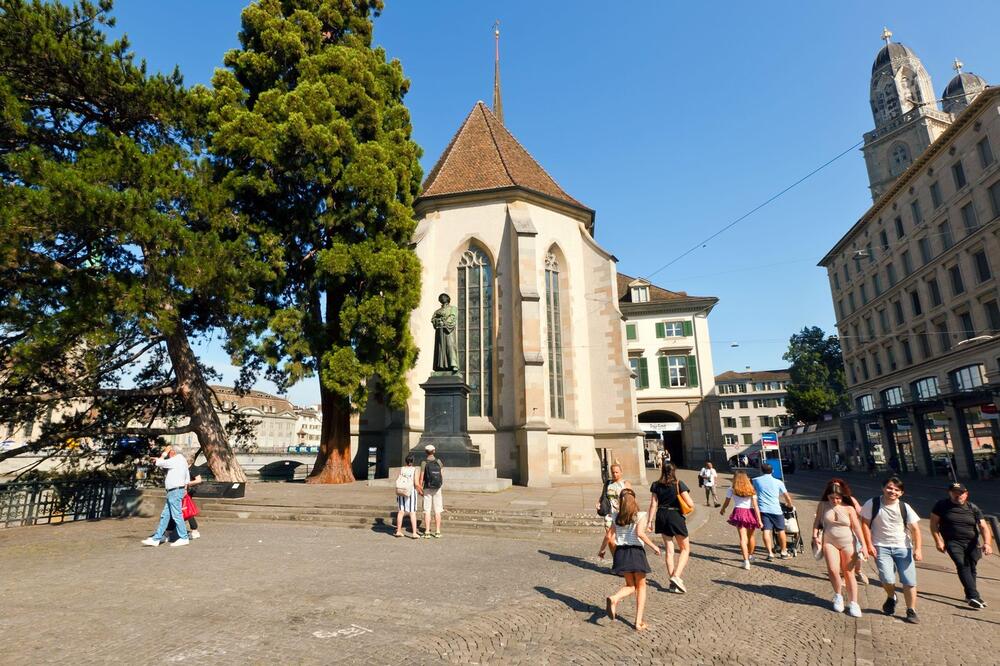 Zarađuju ogromne cifre ali kirija za stan bez režija 1.500 &euro;! Ovo je najskuplji grad za život, a Srbi ga obožavaju