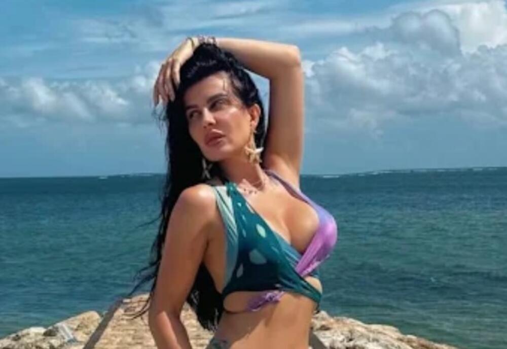 PAŽLJIVO UĐITE U VRUĆU GALERIJU! Olja kao izvajana: Beograđani se zaledili, a njoj VRUĆINA - POPRSJE SVI ZUMIRAJU