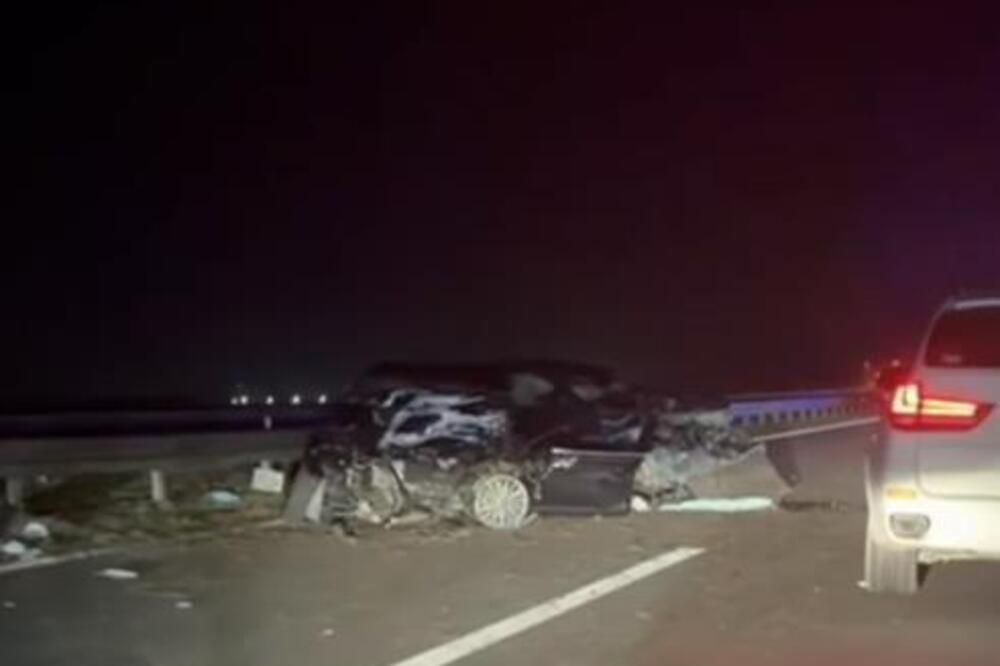 SAOBRAĆAJNA NESREĆA KOD SUBOTICE: Vozila totalno uništena! Pogledajte jeziv snimak (VIDEO)