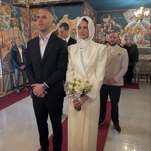 OD JUČE SVI BRUJE O DANIJELINOJ VENČANICI! Koša kao Svetog Petra kajgana - kad vidite KO JU JE NOSIO zanemećete