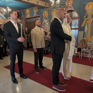 NIJE KUM DUGME! Pogledajte kakav DASA je kumovao Danijeli i Jevremu! Gotovo nikad ga ne viđamo u javnosti