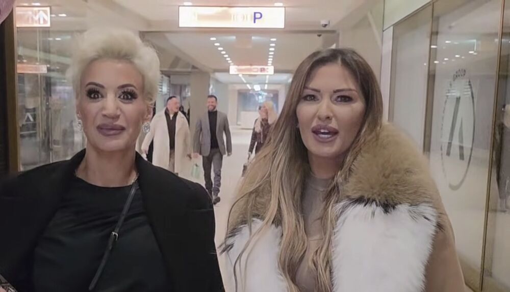 Ana Radulović, Dušica Jakovljević