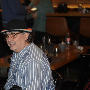 Studentkinja mu rodila 3 sina pa završila s njegovim kumom: Ovo ni na filmu nismo videli, isplivala šokantna intima