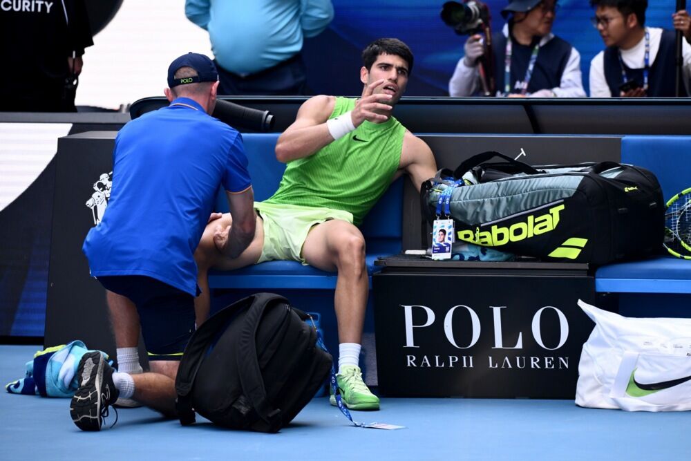 Medicinski tajm-aut Karlosa Alkarasa na meču protiv Aleksandera Zvereva