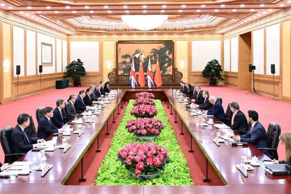 Kina i Velika Britanija postigle niz pozitivnih rezultata tokom posete Starmera