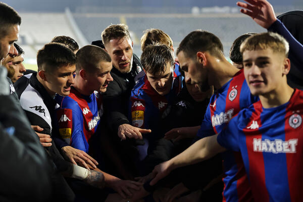 Potvrda Espreso saznanja! Partizan dobio ponudu iz komšiluka za fudbalera koji je zatražio odlazak!