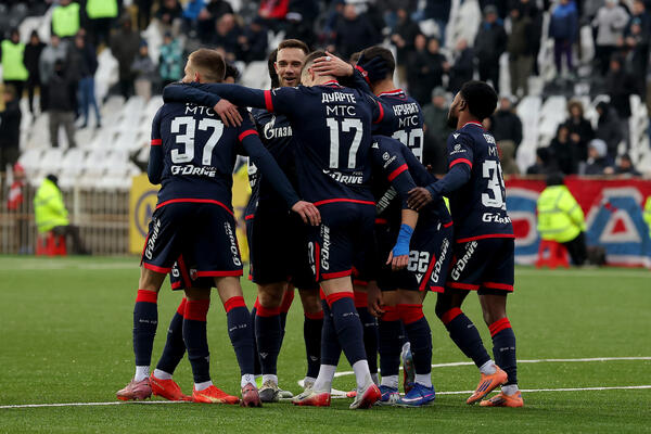 Zvezda je novi lider Superlige: Duarte nosio crveno-bele do pobede na Brdu!