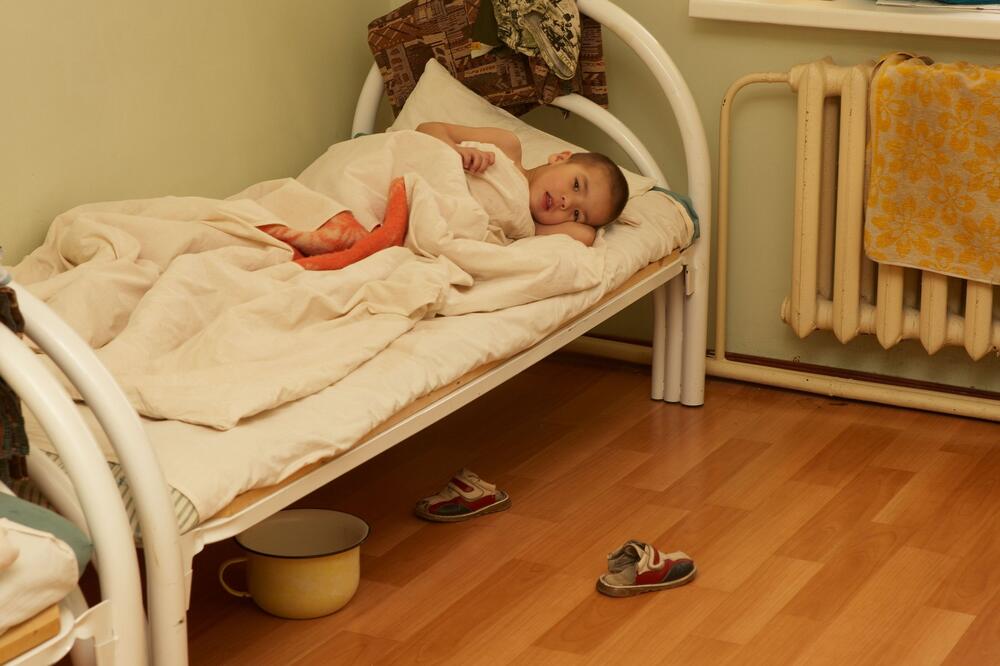 Videla sam tačku na licu mog sina, mislili smo da je pauk: Nakon što je stigla dijagnoza, dani su mu bili odbrojani