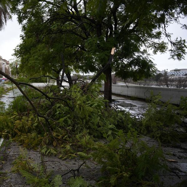 OGROMNA OLUJA SE SRUČILA NA ANDALUZIJU: Vetar udarima napravio klizišta, ima povređenih!