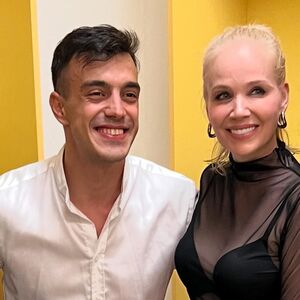 OSVOJILA GA NA PRVU! Pevač ne krije emocije prema Jeleni Rozgi - pojavila se i fotografija kao DOKAZ, SIJAJU!